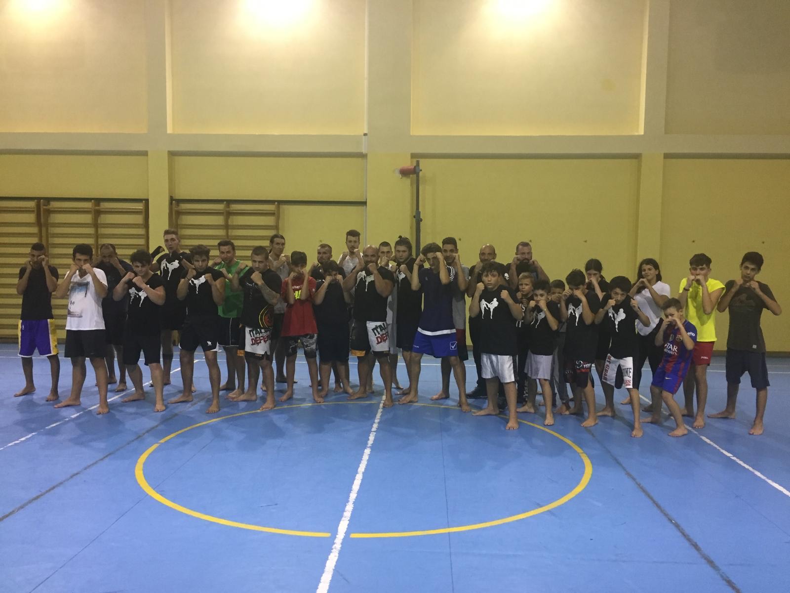 Italian Defence Academy — allenamento di gruppo